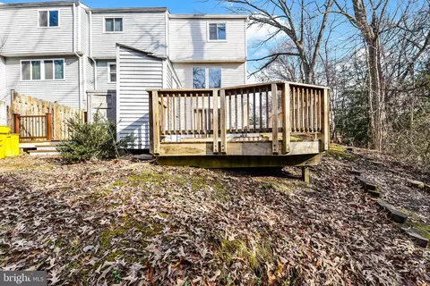 7946 Sutherland Ct, Pasadena, MD 21122 photo 39