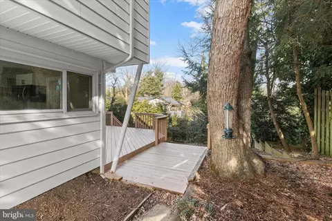 Exterior - 16 Wilelinor Dr, Edgewater, MD 21037 photo 8 of 9