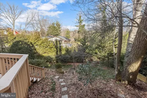 Exterior - 16 Wilelinor Dr, Edgewater, MD 21037 photo 7 of 9