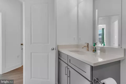 Bath - 288 Alluvium Dr, Laurel, MD 20724 photo 3 of 4