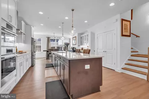 Entry Way - 288 Alluvium Dr, Laurel, MD 20724 photo 8 of 17
