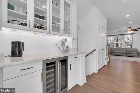 Entry Way - 288 Alluvium Dr, Laurel, MD 20724 photo 5 of 17