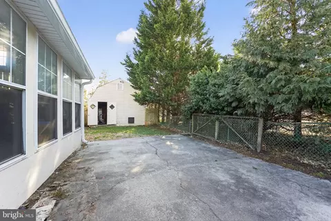 Exterior - 7819 Bertha Rd, Pasadena, MD 21122 photo 8 of 9