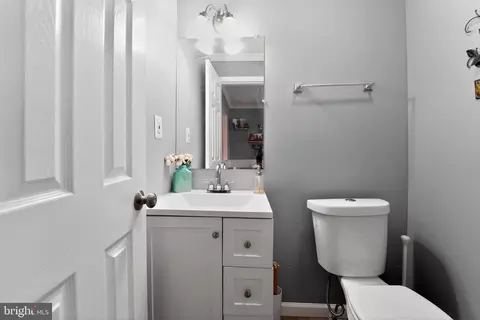 Bath - 7819 Bertha Rd, Pasadena, MD 21122 photo 1 of 2