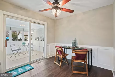 Dining - 1617 Midland Rd, Edgewater, MD 21037 photo 1 of 1