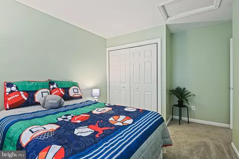 Bedroom - 1617 Midland Rd, Edgewater, MD 21037 photo 5 of 9