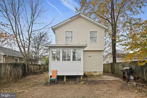 Exterior - 1617 Midland Rd, Edgewater, MD 21037 photo 5 of 11