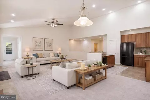Living - 3029 Solstice Ln, Annapolis, MD 21401 photo 3 of 3