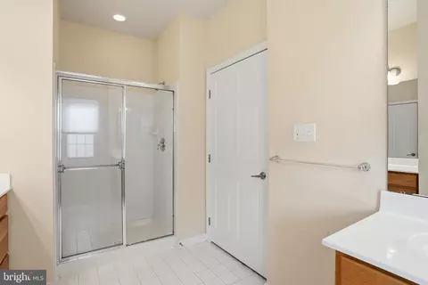 Entry Way - 3029 Solstice Ln, Annapolis, MD 21401 photo 3 of 4
