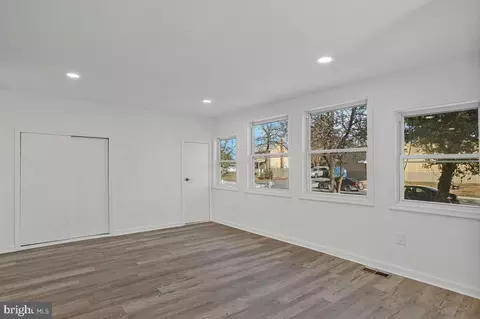 Other - 1660 Bay Ridge Rd, Edgewater, MD 21037 photo 3 of 13
