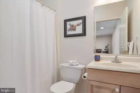 Bath - 3744 Parke Dr, Edgewater, MD 21037 photo 6 of 6