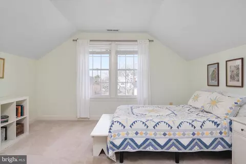 Bedroom - 3744 Parke Dr, Edgewater, MD 21037 photo 10 of 11
