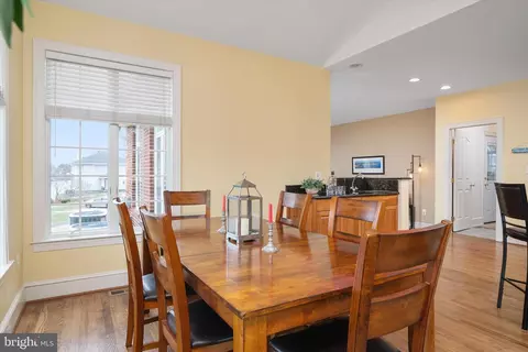 Dining - 3744 Parke Dr, Edgewater, MD 21037 photo 4 of 4