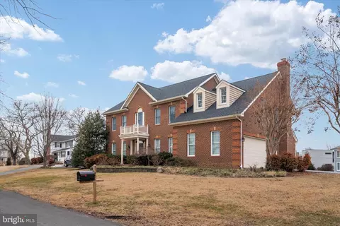 Exterior - 3744 Parke Dr, Edgewater, MD 21037 photo 3 of 11