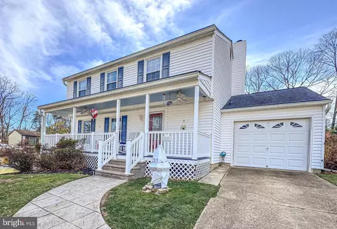 701 Snowdon Ln, Glen Burnie, MD 21061