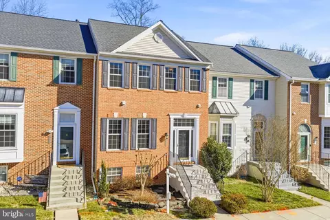 Exterior - 2640 Streamview Dr, Odenton, MD 21113 photo 6 of 12