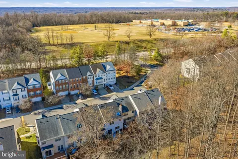 View/Area - 2640 Streamview Dr, Odenton, MD 21113 photo 5 of 11