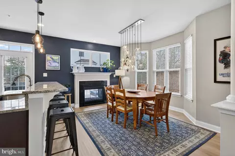Dining - 1608 Belle Dr, Annapolis, MD 21401 photo 4 of 4