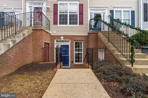 8712 Aspen Grove Ct, Odenton, MD 21113
