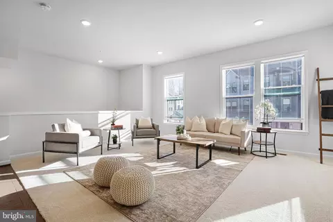 Living - 3238 Watershed Blvd, Laurel, MD 20724 photo 3 of 4