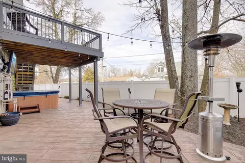 Exterior - 3325 Cedar Dr, Edgewater, MD 21037 photo 6 of 7