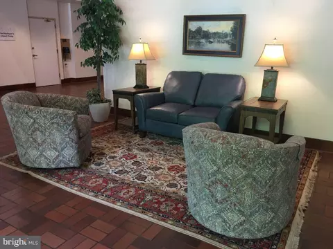 Living - 807 Eastern Point Rd, Annapolis, MD 21401 photo 3 of 3