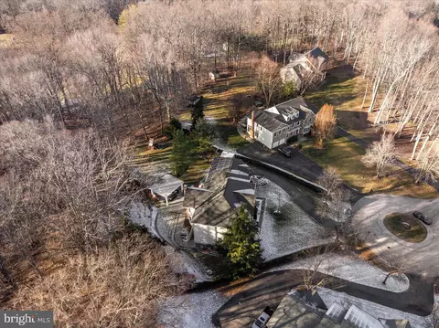 View/Area - 304 Gatsby Pl, Edgewater, MD 21037 photo 8 of 15