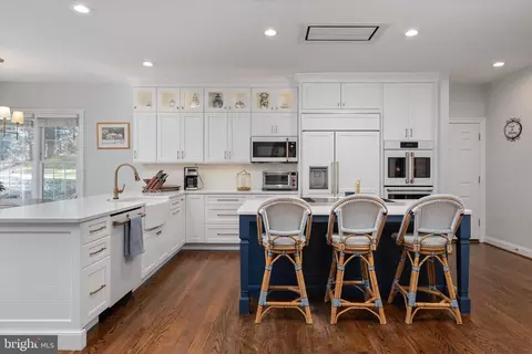 Kitchen - 304 Gatsby Pl, Edgewater, MD 21037 photo 5 of 5