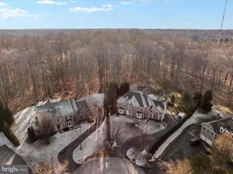 View/Area - 304 Gatsby Pl, Edgewater, MD 21037 photo 2 of 15