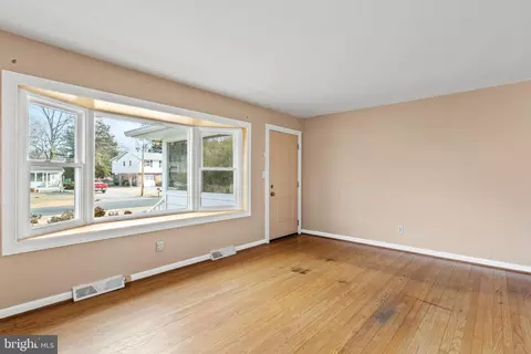 117 Pinecrest Dr, Annapolis, MD 21403 photo 8