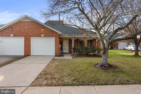 810 Midship Ct, Annapolis, MD 21401