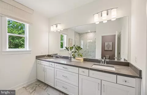 1122 Crested Wood Dr, Laurel, MD 20724 photo 19