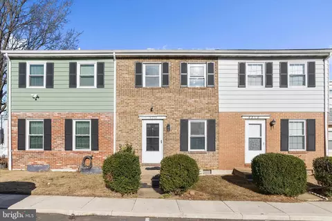 8212 Coatsbridge Ct, Severn, MD 21144