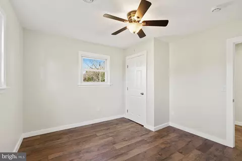 Bedroom - 1546 Ridgely Dr, Edgewater, MD 21037 photo 7 of 7