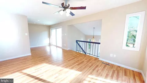 Living - 1717 Aberdeen Ct, Crofton, MD 21114 photo 4 of 6