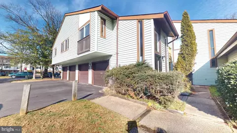 1717 Aberdeen Ct, Crofton, MD 21114