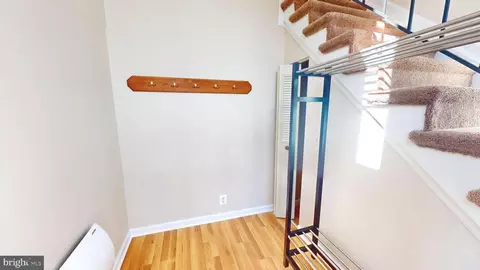 Entry Way - 1717 Aberdeen Ct, Crofton, MD 21114 photo 1 of 11