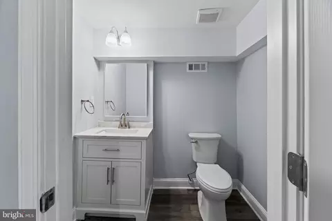 Bath - 8424 Smallwood Ct, Pasadena, MD 21122 photo 5 of 5