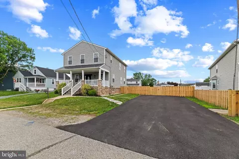 Exterior - 8424 Smallwood Ct, Pasadena, MD 21122 photo 1 of 3