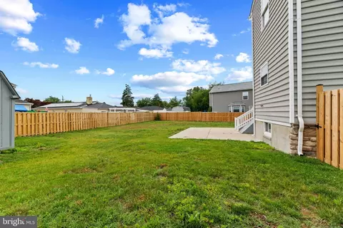 Exterior - 8424 Smallwood Ct, Pasadena, MD 21122 photo 3 of 3