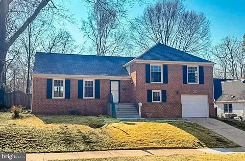 1581 Crofton Pkwy, Crofton, MD 21114