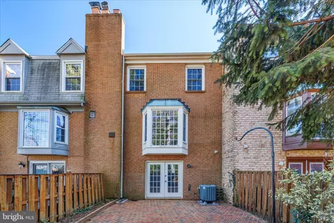 Exterior - 1254 Masters Dr, Arnold, MD 21012 photo 5 of 7