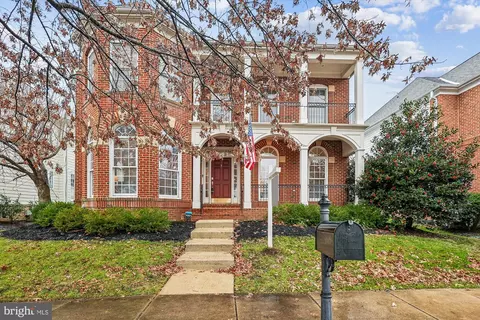 706 Crisfield Way, Annapolis, MD 21401