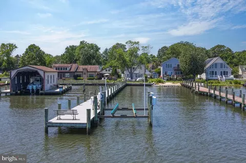 3685 1st Ave, Edgewater, MD 21037