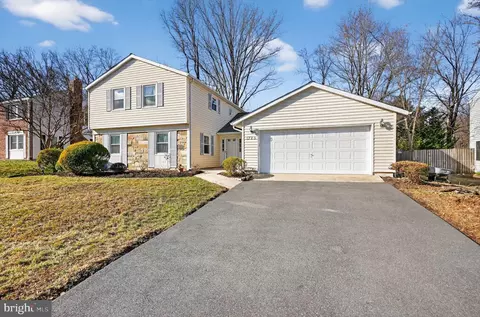 1725 Tarrytown Ave, Crofton, MD 21114