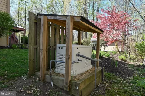 Exterior - 3509 Marthas Vineyard Way, Edgewater, MD 21037 photo 24 of 33