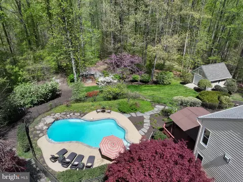 Exterior - 3509 Marthas Vineyard Way, Edgewater, MD 21037 photo 5 of 33