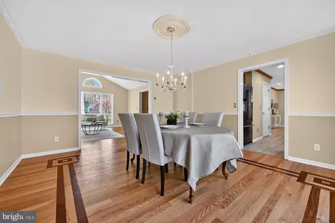 Dining - 3509 Marthas Vineyard Way, Edgewater, MD 21037 photo 2 of 3