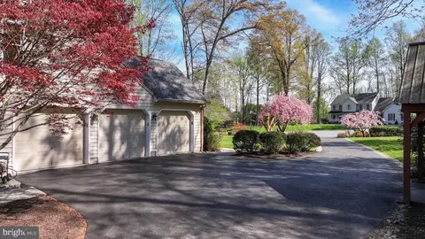 Exterior - 3509 Marthas Vineyard Way, Edgewater, MD 21037 photo 7 of 33