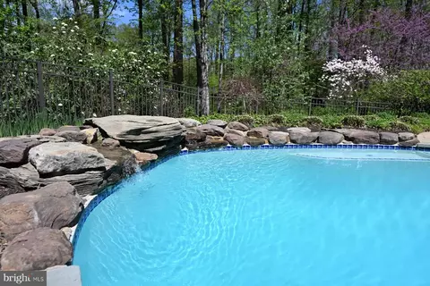 Exterior - 3509 Marthas Vineyard Way, Edgewater, MD 21037 photo 13 of 33